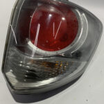 Lanterna Traseira Direita Canto Hilux Sw4 12/15 Detalhe