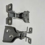 Dobradiça Porta Dianteira Direita Renault Master 2013 A 24