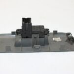 Botão interruptor vidro elétrico e trava dianteiro direito Nissan Frontier 02/07