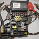 Caixa Fusíveis Mitsubishi Pajero Tr4 2.0