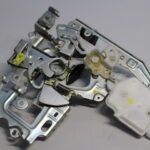 FECHADURA INTERNA ELETRICA PORTA LATERAL MASTER    2014/2022