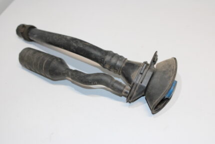 Bocal de Enchimento Adblue Mercedes-Benz - A9064701520