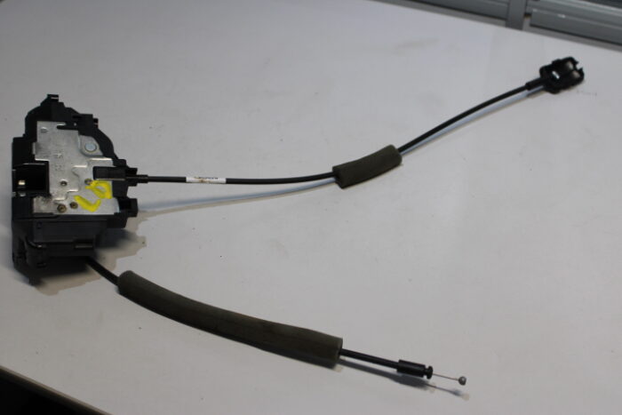 fechadura porta dianteira direita renault master 14/24 - Image 5