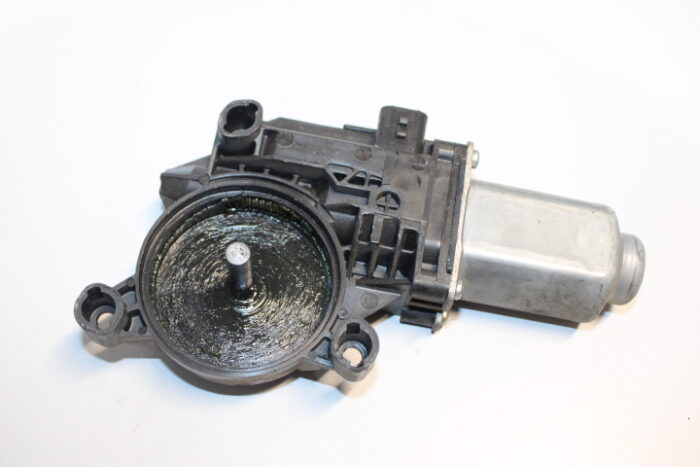 Motor Vidro Amarok Dianteira Esquerda 2010 Á 2016 - Image 1