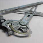 Máquina Vidro Dianteira Esquerda Hilux 2016 - 2021