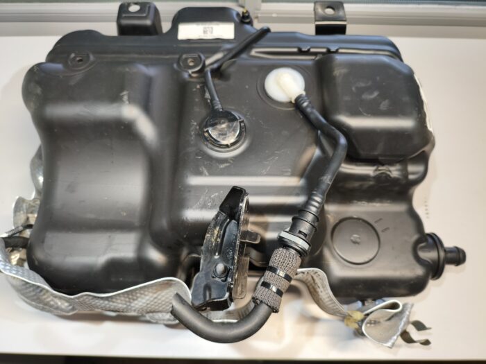 Tanque Do Arla Renault Master 2.3 2022 Em Diante - Image 6