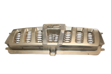 Grade Dianteira Com Emblema Mahindra Original