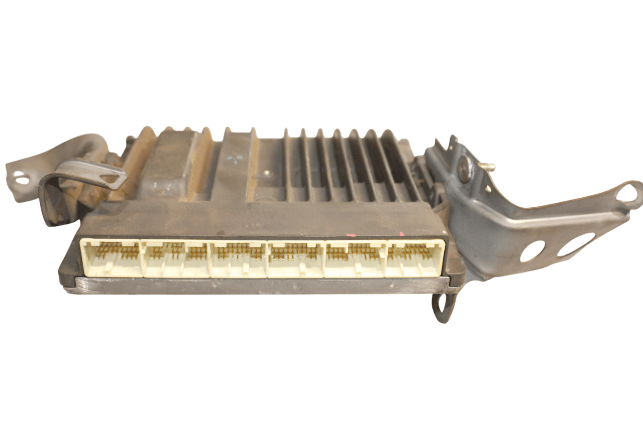 15338055085-img-8176-photoroom.png Modulo De Injeção Hilux 2.8 Manual 16/20 89661f0800 - Image 1