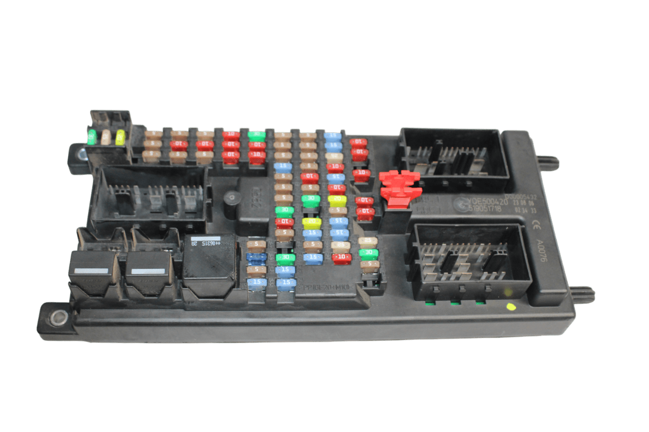 15343325463-img-8357-photoroom-1.png caixa de fusível land rover ranger rover sport - Image 1