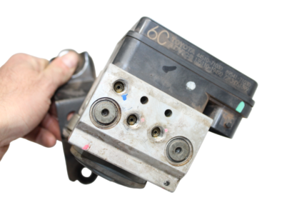 Modulo FREIO Abs Toyota Hilux 2005 A 2015 89541-71030