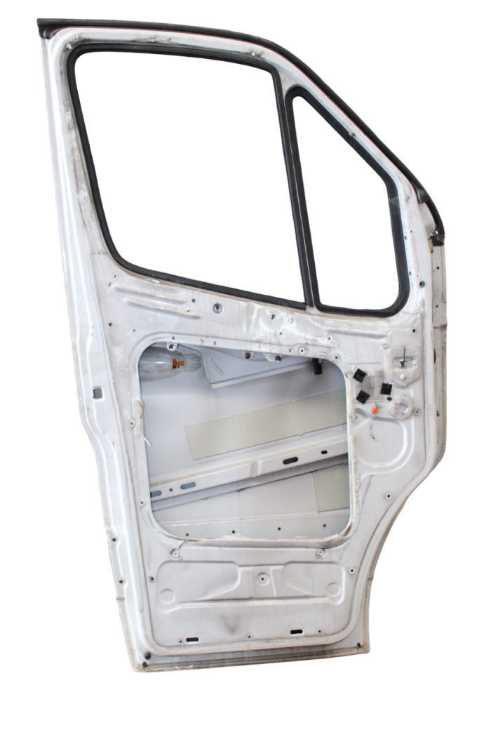 PORTA  DIANTEIRA  ESQUERDA  MERCEDES SPRINTER 2022 2023 - Image 2