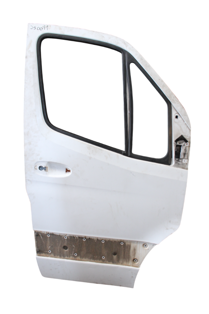 PORTA  DIANTEIRA  DIREITA  MERCEDES SPRINTER 2022 2023 - Image 1