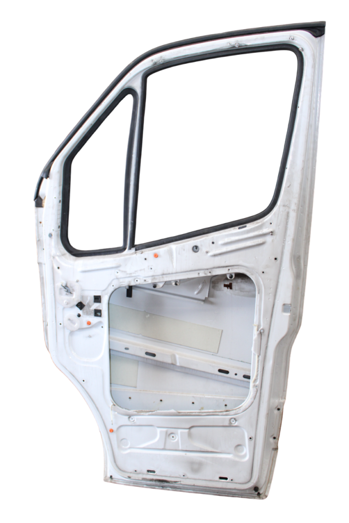 PORTA  DIANTEIRA  DIREITA  MERCEDES SPRINTER 2022 2023 - Image 2