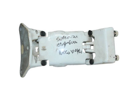 Dobradiça porta traseira superior esquerda Iveco Daily nova