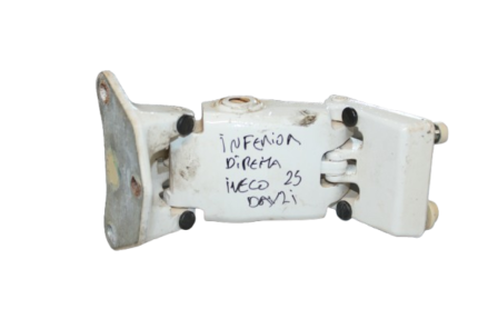 Dobradiça traseira inferior direita Iveco Daily nova