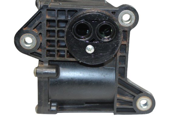 15554992973-img-5308-removebg-preview.png Motor Atuador Tração 4x4 L200 Triton 17/24 Automatica - Imagem 1