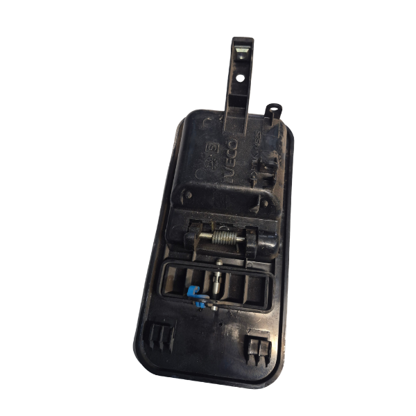 15584152109-design-sem-nome-2026-07-31t144231-423.png MAÇANETA INTERNA PORTA E LATERAL IVECO DAILY 2008 A 2021 - Imagem 1