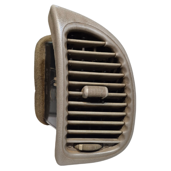 15594323897-66.png DIFUSOR AR LADO DIREITO FORD RANGER 1995/2012 - Imagem 1